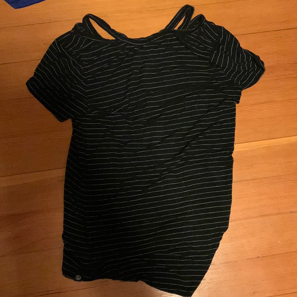 Cute striped shirt!